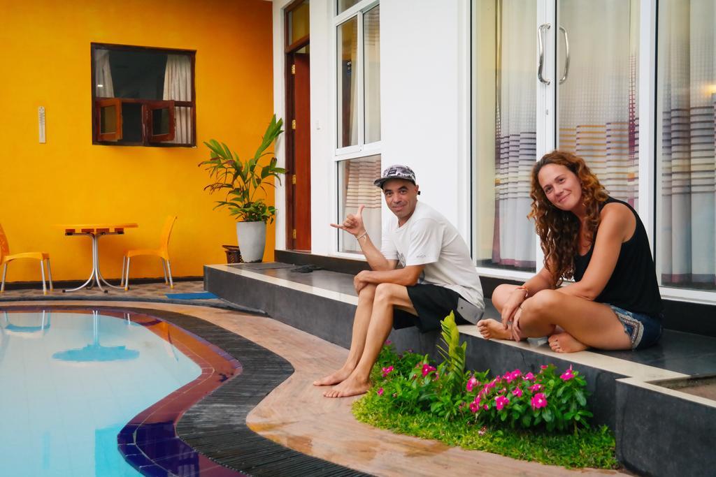 Romeo And Juliet Guest House Negombo Exterior foto